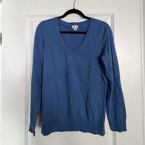 Caslon Blue V-Neck Sweater
